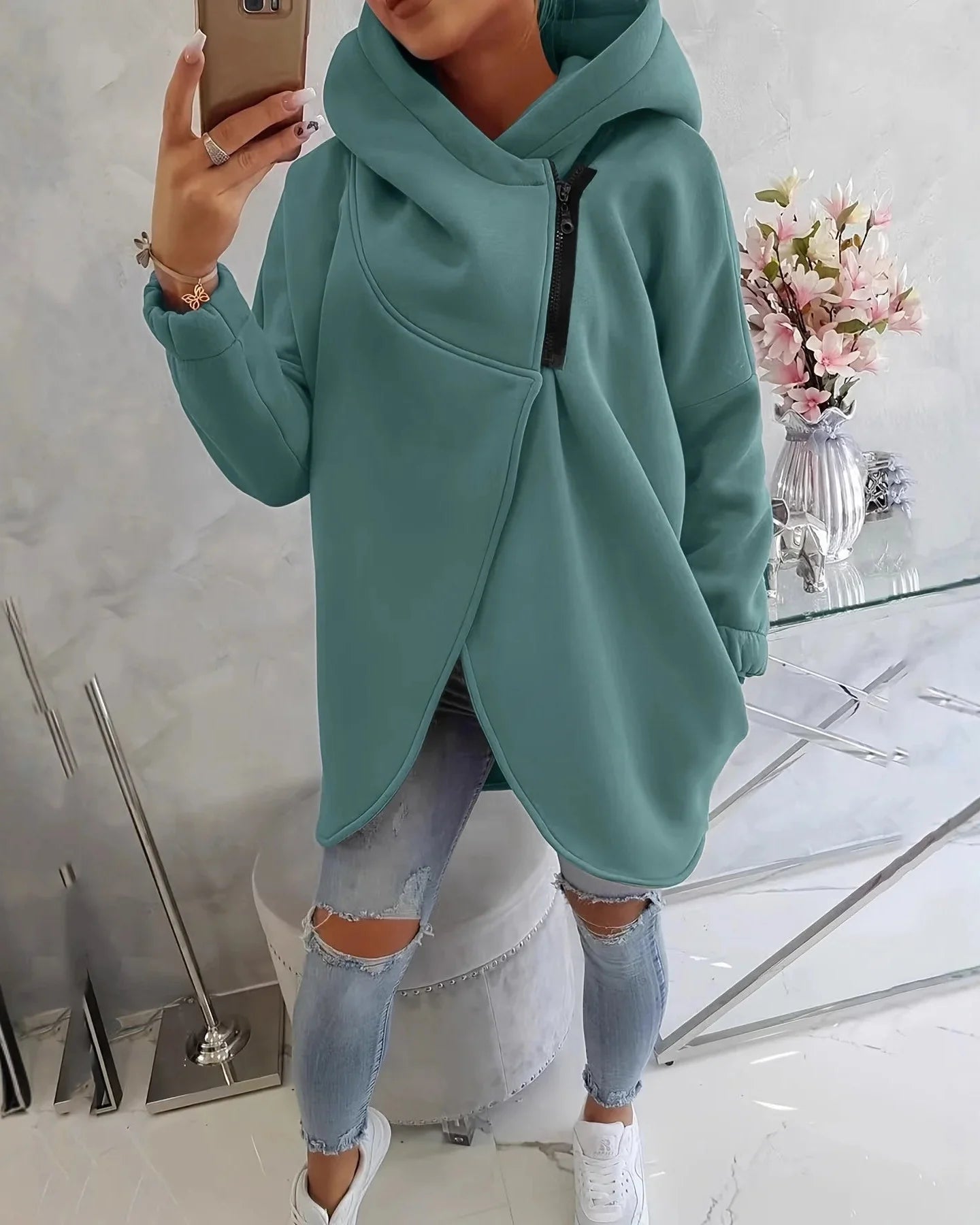 Sügisene kapuutsiga kampsun