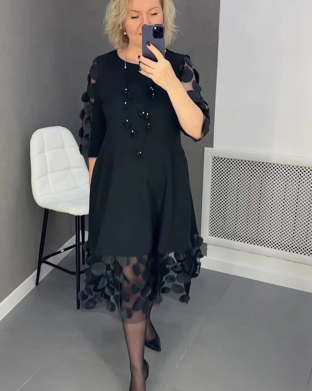 Igapäevane must kleit