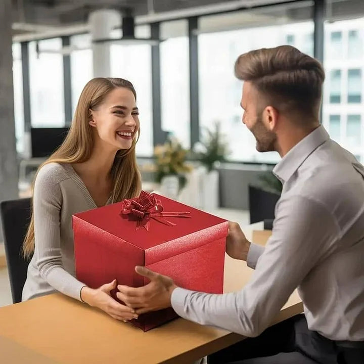 Loov jõulukinkide karp: 5-astmeline üllatuskinkekarp paelaga