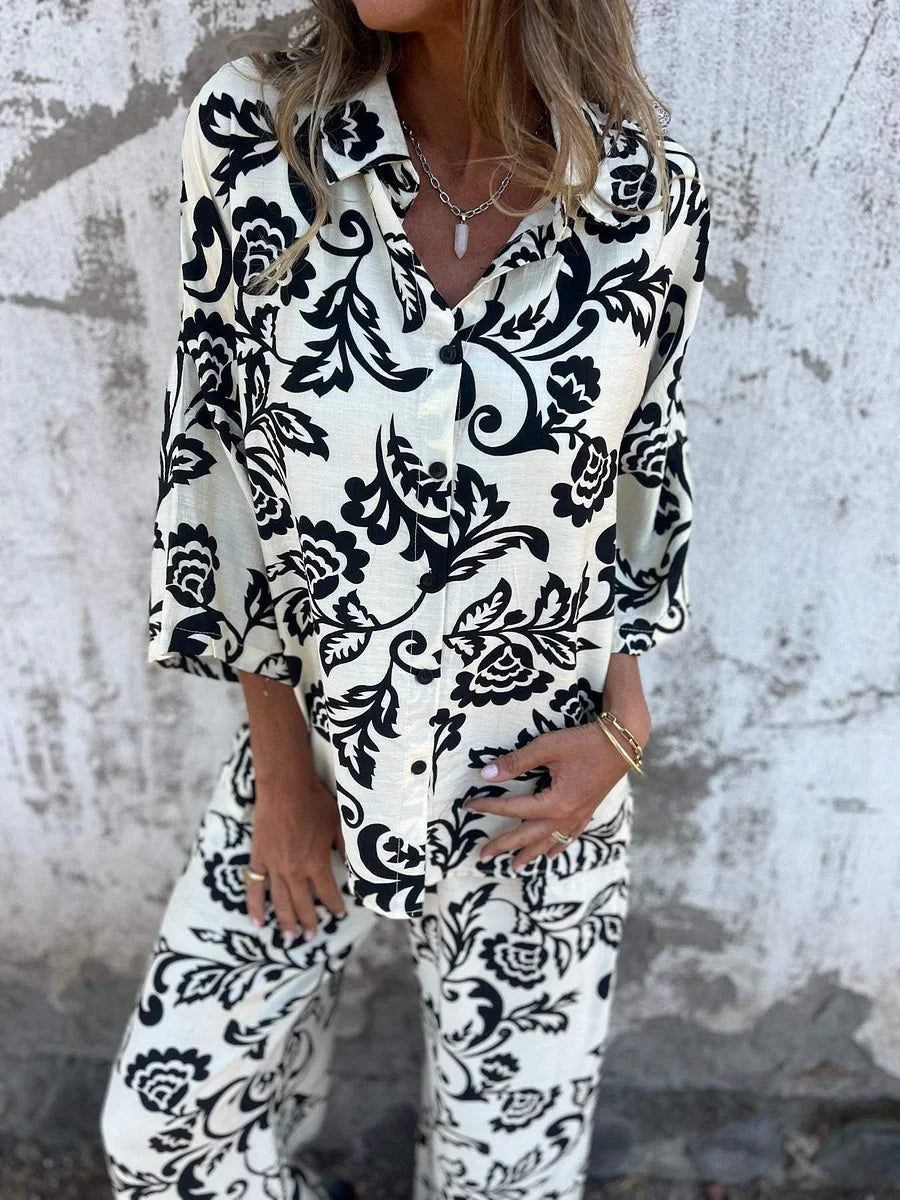 Kevadine kostüüm naistele (2 osa)